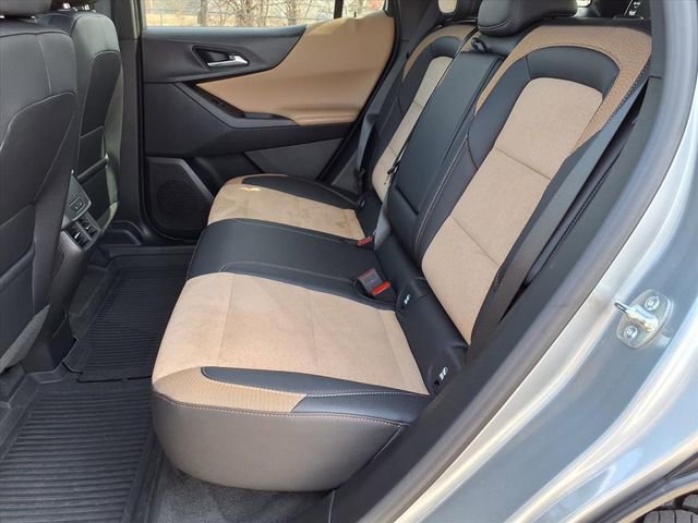 Used 2026 Chevrolet Equinox ACTIV w/ Convenience Package III image 11