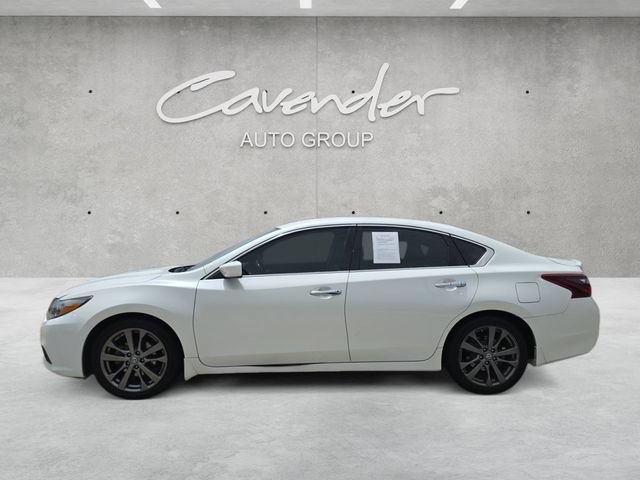 Used 2018 Nissan Altima 2.5 SR w/ SR Special Edition FWD image 13