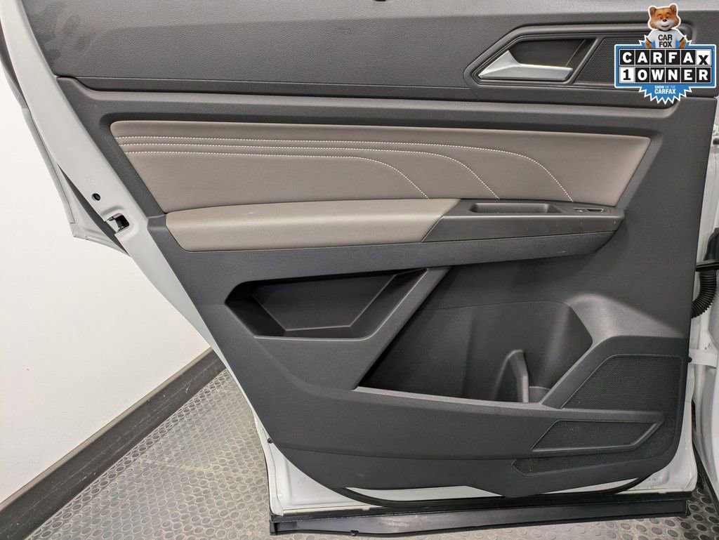 Used 2022 Volkswagen Atlas SE w/ Panoramic Sunroof Package image 23