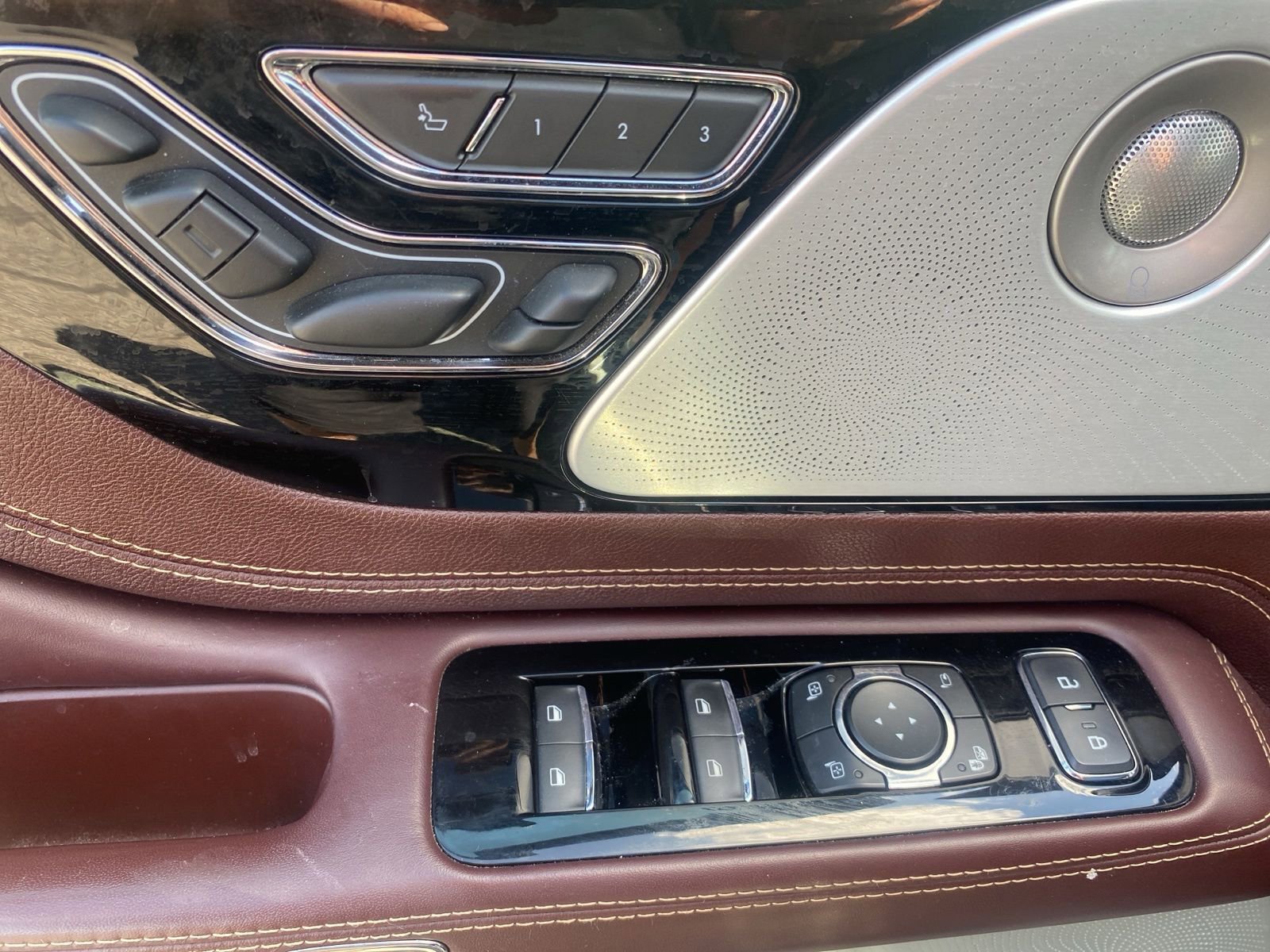 Used 2020 Lincoln Aviator Black Label w/ Dynamic Handling Package AWD/4WD image 10