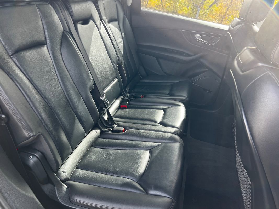 Used 2018 Audi Q7 3.0T Premium Plus w/ Premium Plus Package image 22