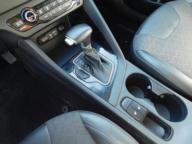 Used 2019 Kia Niro S Touring image 20