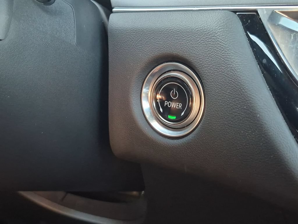 Certified 2024 Cadillac Lyriq Tech AWD/4WD image 9