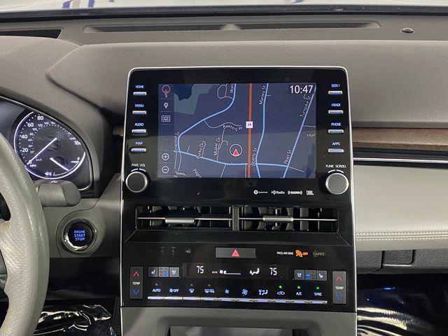 Certified 2019 Toyota Avalon Limited w/ Advanced Safety Package FWD image 14