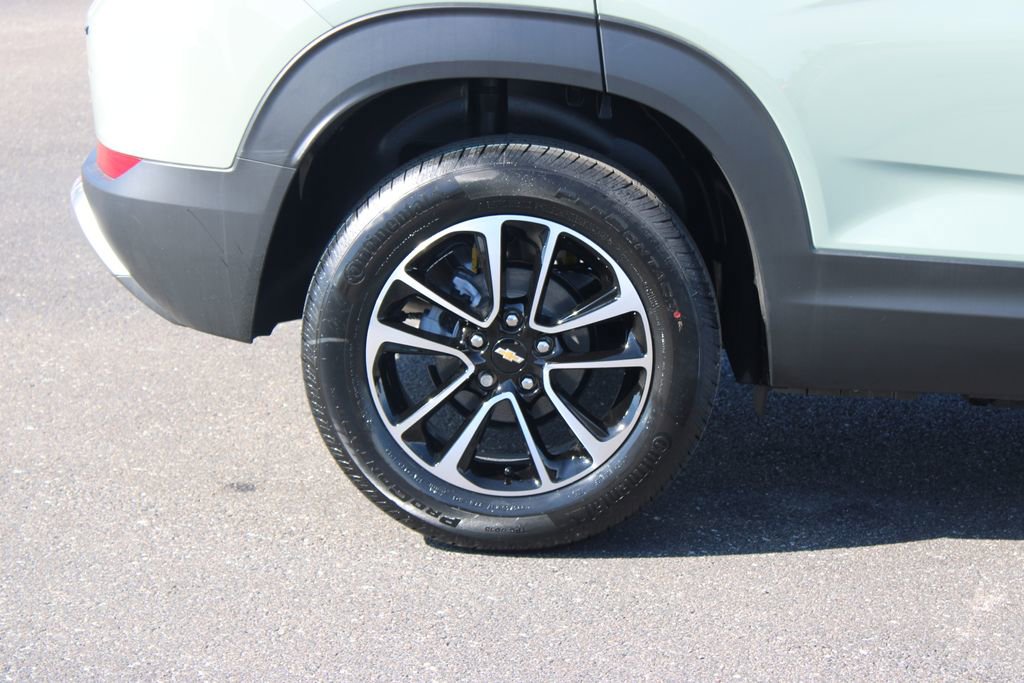 New 2026 Chevrolet TrailBlazer LT FWD image 13