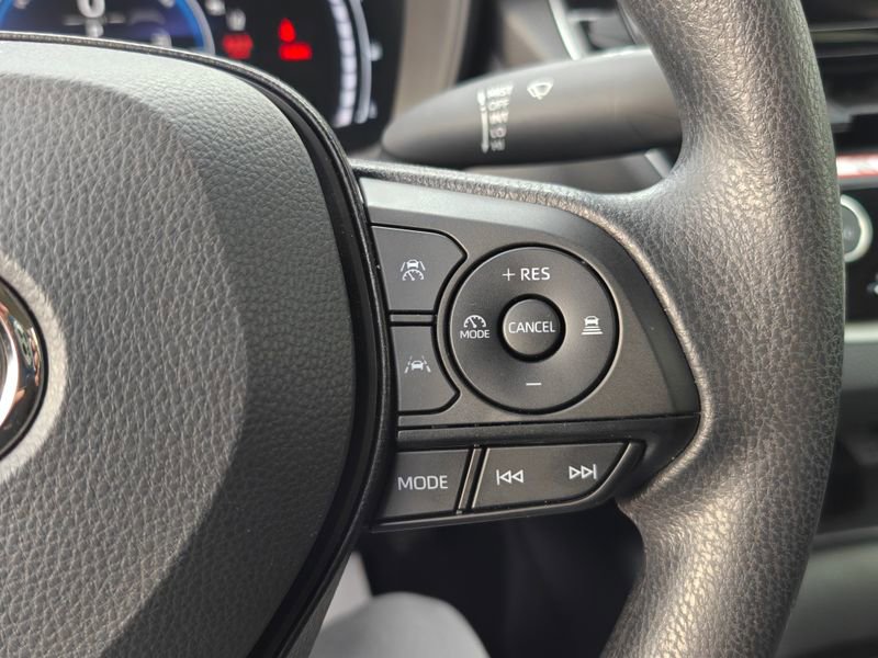 Used 2026 Toyota Corolla LE w/ LE Premium Package image 25