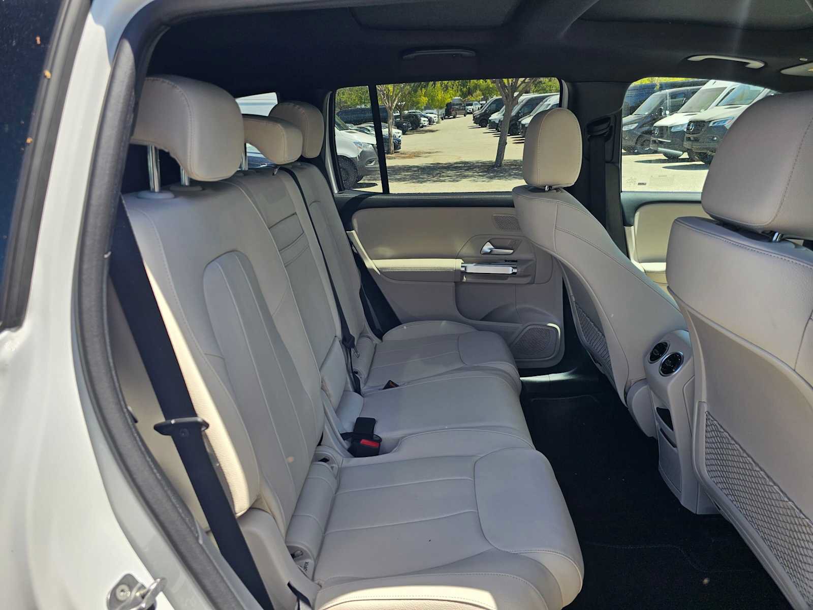 New 2026 Mercedes-Benz GLB 250 image 12