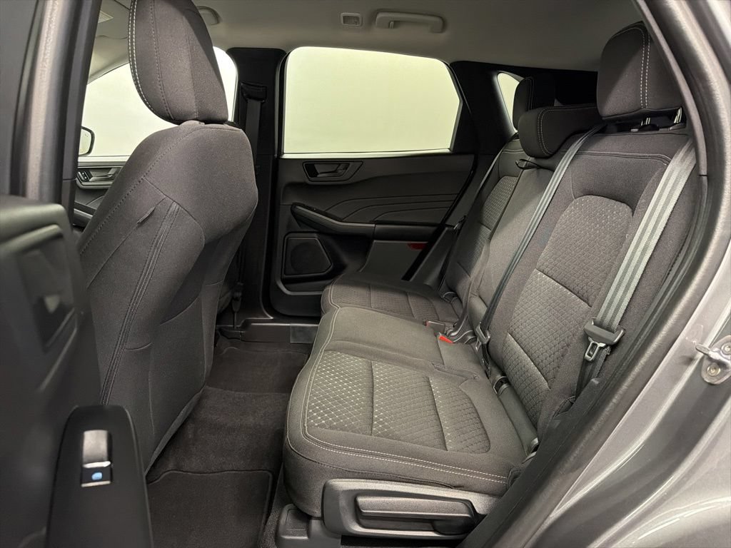 Certified 2024 Ford Escape Active w/ Cold Weather Package FWD image 30