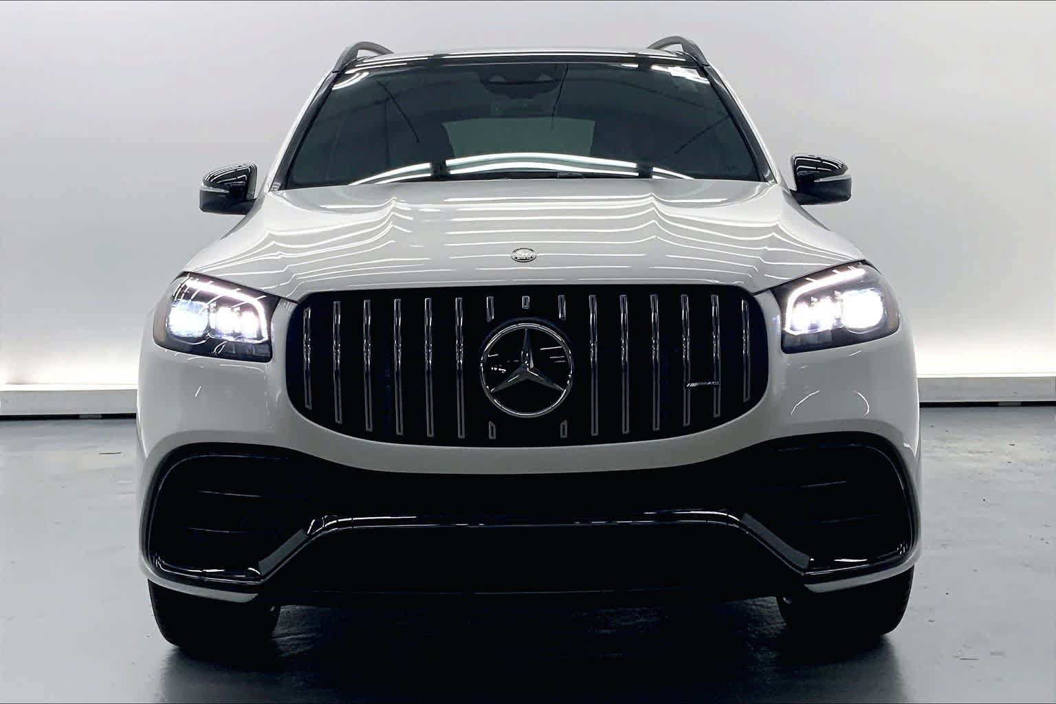New 2026 Mercedes-Benz GLS 63 AMG 4MATIC image 4