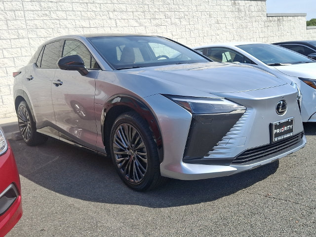 Used 2023 Lexus RZ 450e Premium w/ Accessory Package (2T) AWD/4WD image 3
