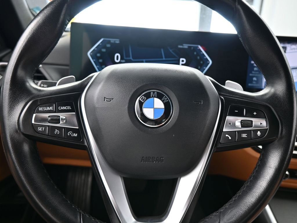 Used 2024 BMW 430i Convertible image 32