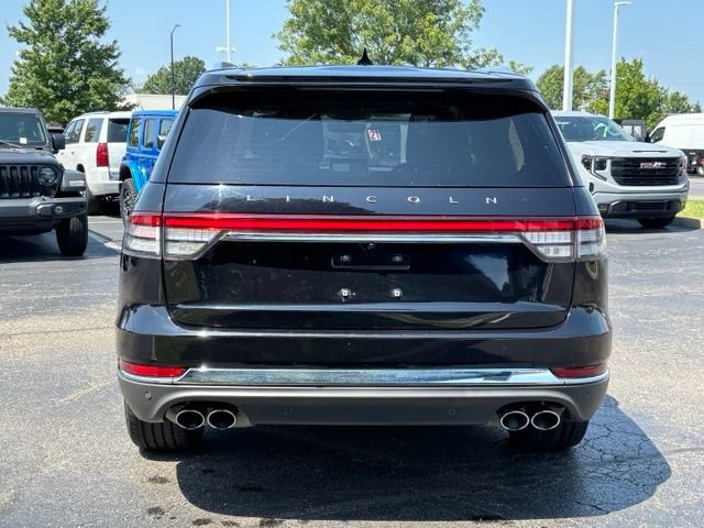 Used 2021 Lincoln Aviator Reserve w/ Equipment Group 201A AWD/4WD image 12