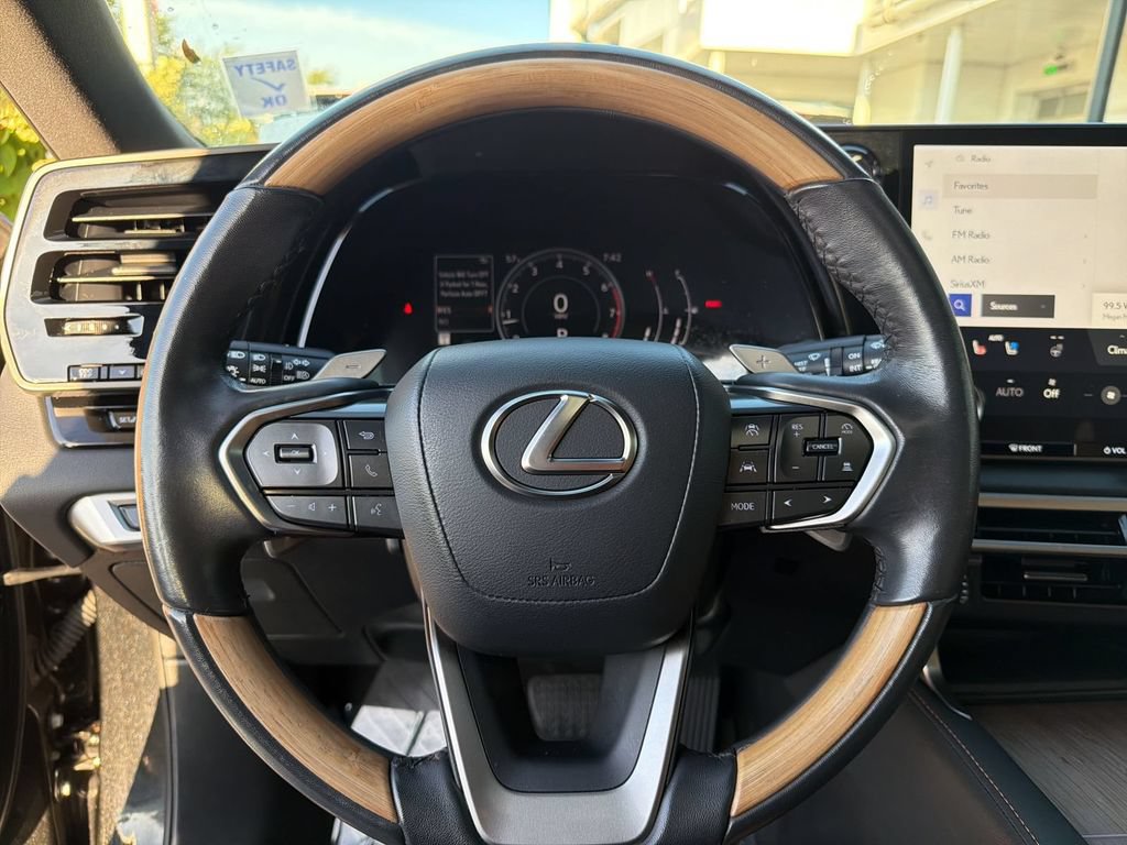 Used 2024 Lexus RX 350 Premium w/ Accessory Package (Z1) AWD/4WD image 15