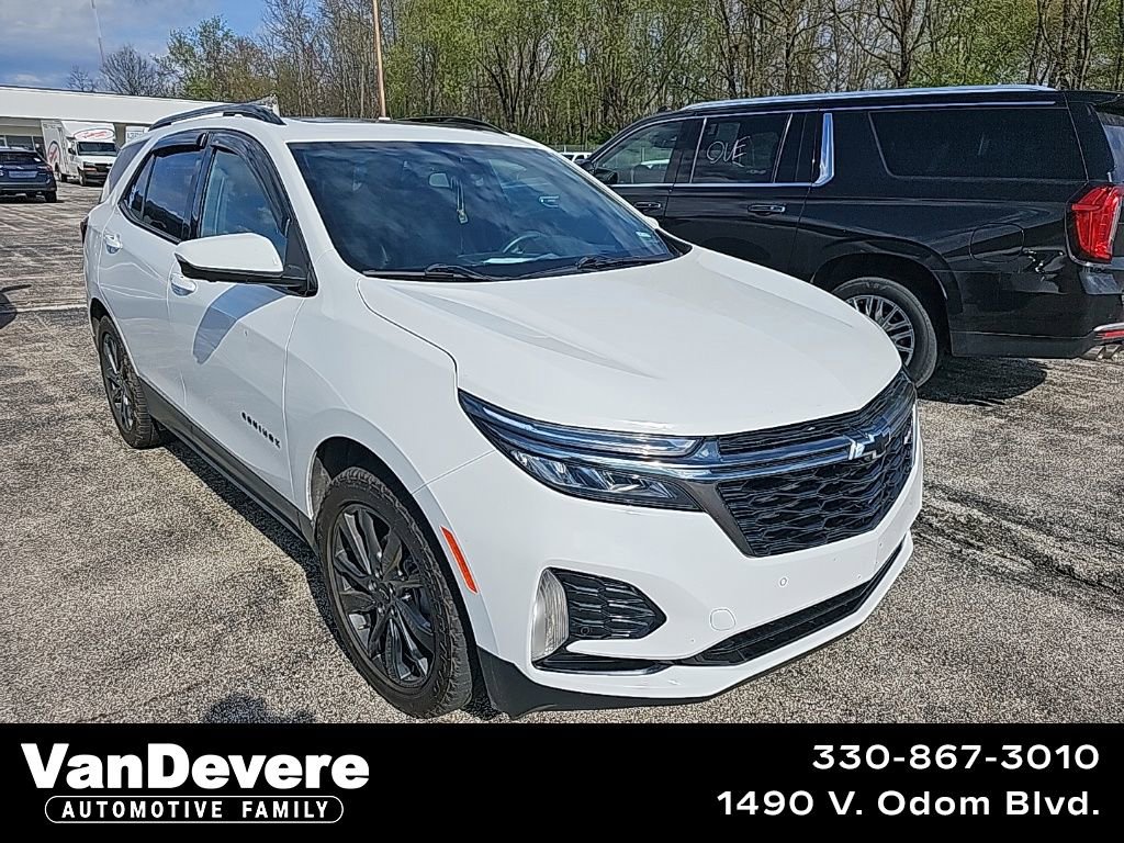 Used 2022 Chevrolet Equinox RS w/ RS Leather Package AWD/4WD image 1