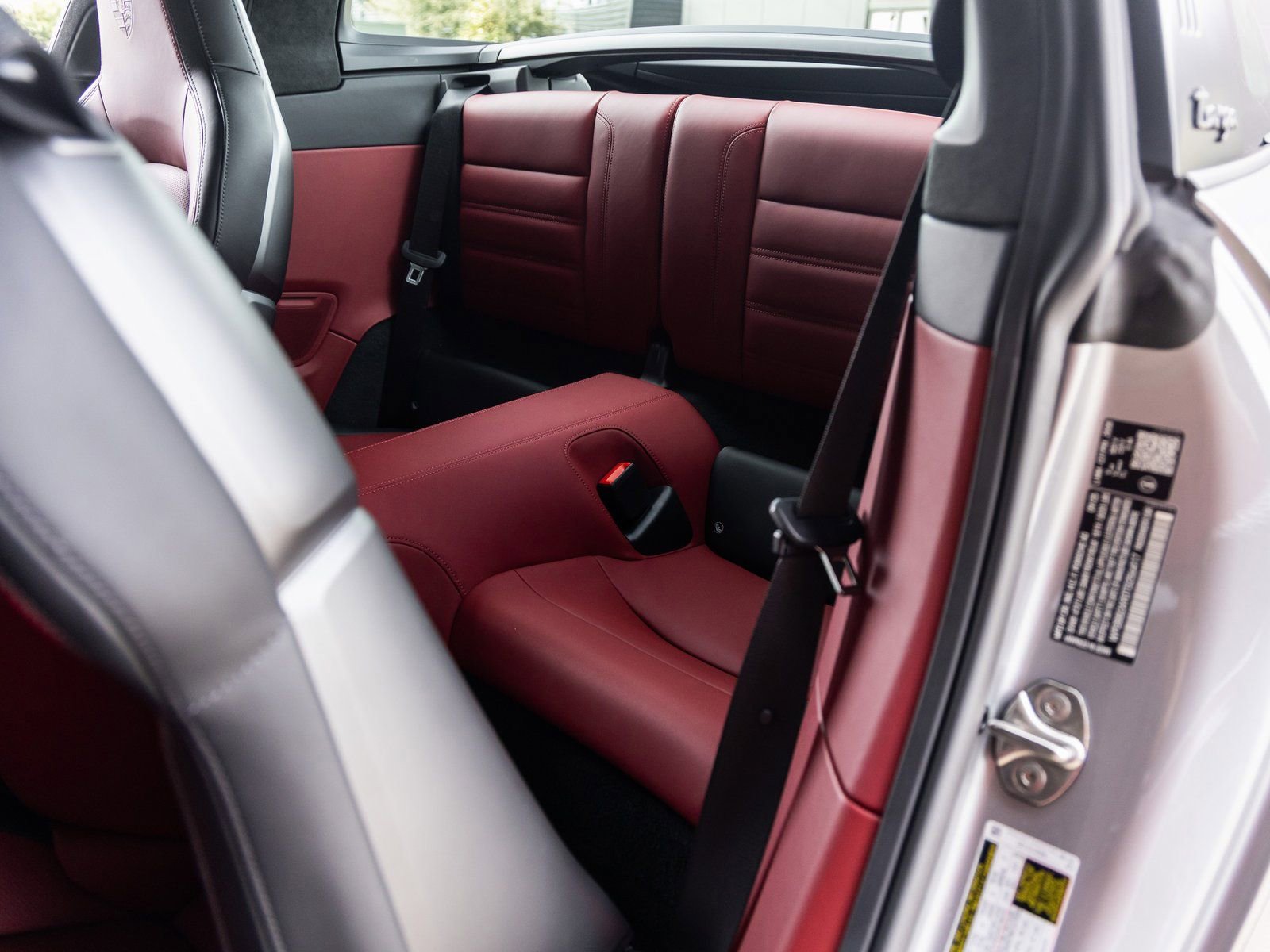 Certified 2026 Porsche 911 Targa 4 GTS image 40