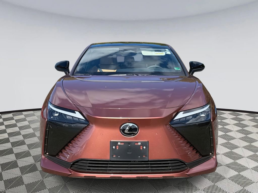 Used 2025 Lexus RZ 450e image 6