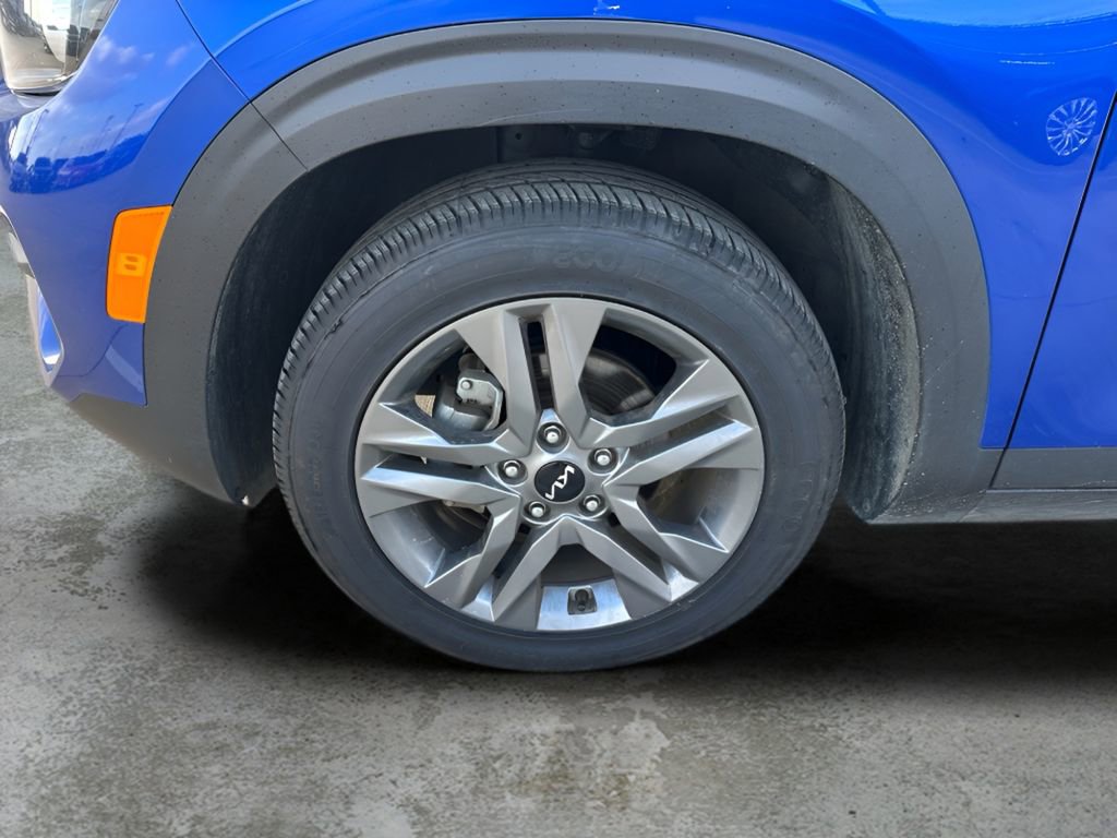 Used 2022 Kia Seltos S image 34