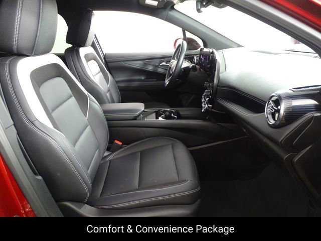 Used 2024 Chevrolet Blazer EV LT image 12