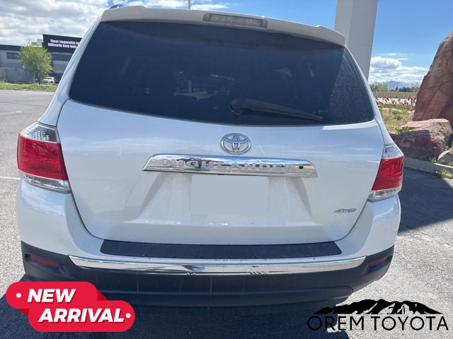 Used 2011 Toyota Highlander Limited w/ Tow Pkg image 5