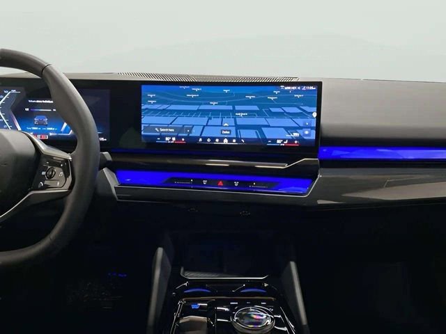 Used 2025 BMW i5 eDrive40i image 13