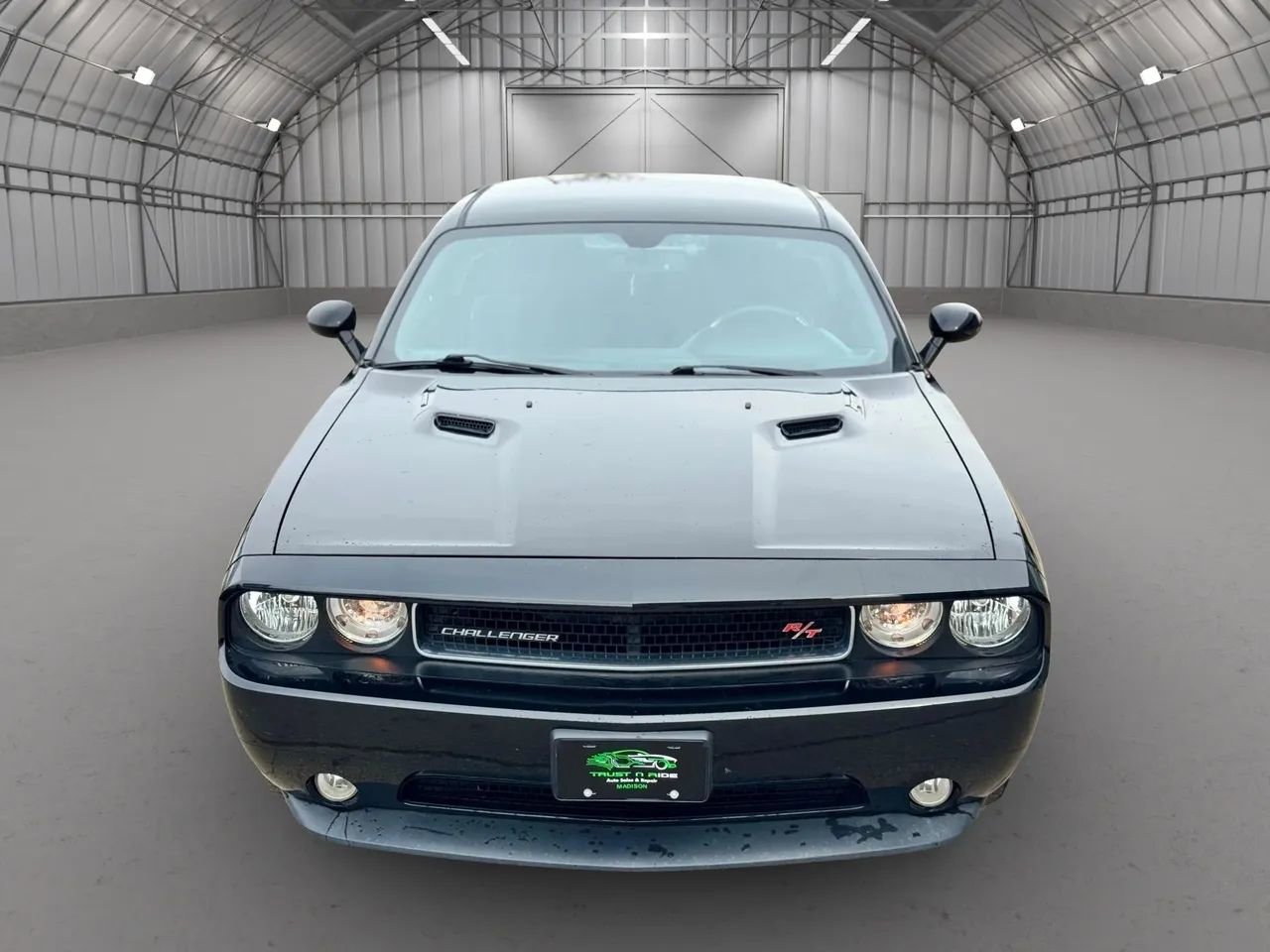 Used 2011 Dodge Challenger R/T w/ Electronics Convenience Group image 2