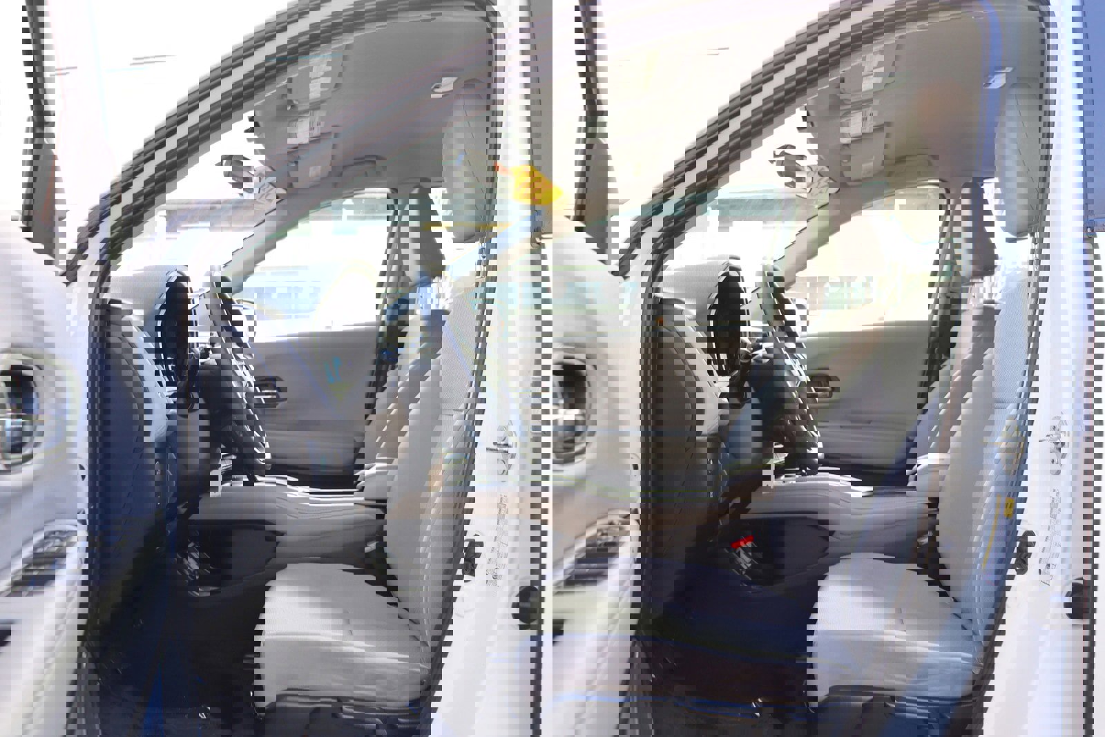 Used 2017 Honda HR-V LX image 11