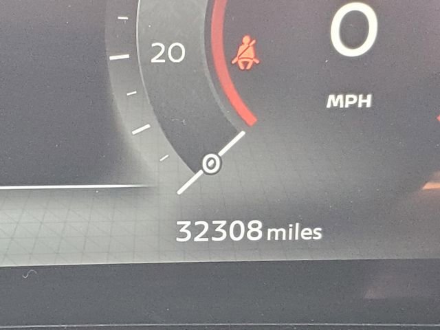 Certified 2023 Nissan Ariya AWD image 31