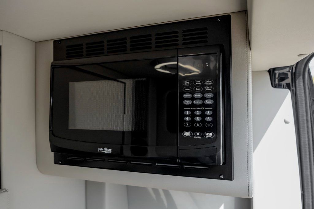 New 2024 Mercedes-Benz Sprinter 3500 image 43