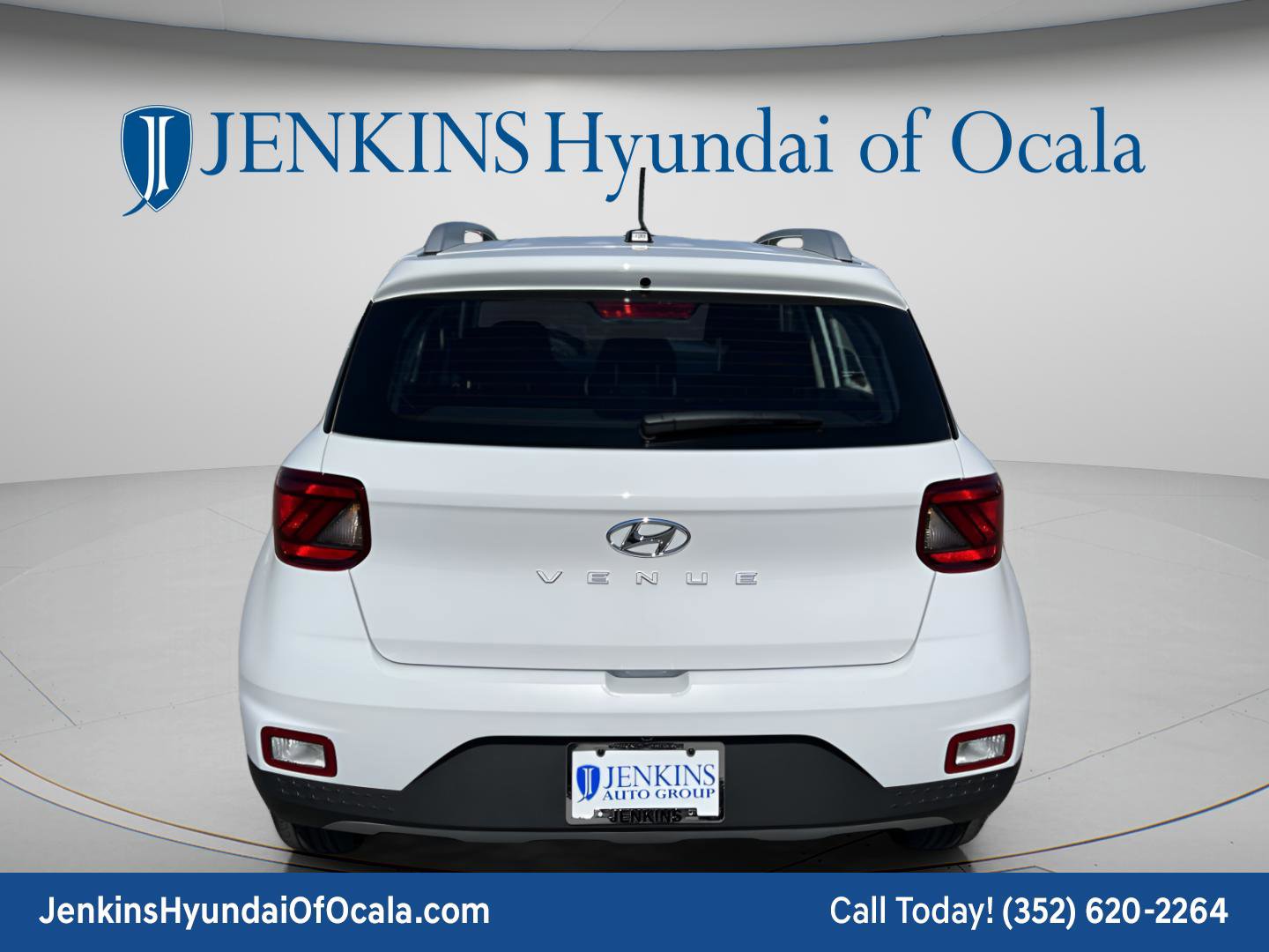 New 2025 Hyundai Venue SEL FWD image 7