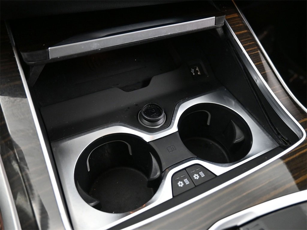 Used 2023 BMW X7 xDrive40i w/ Executive Package image 24