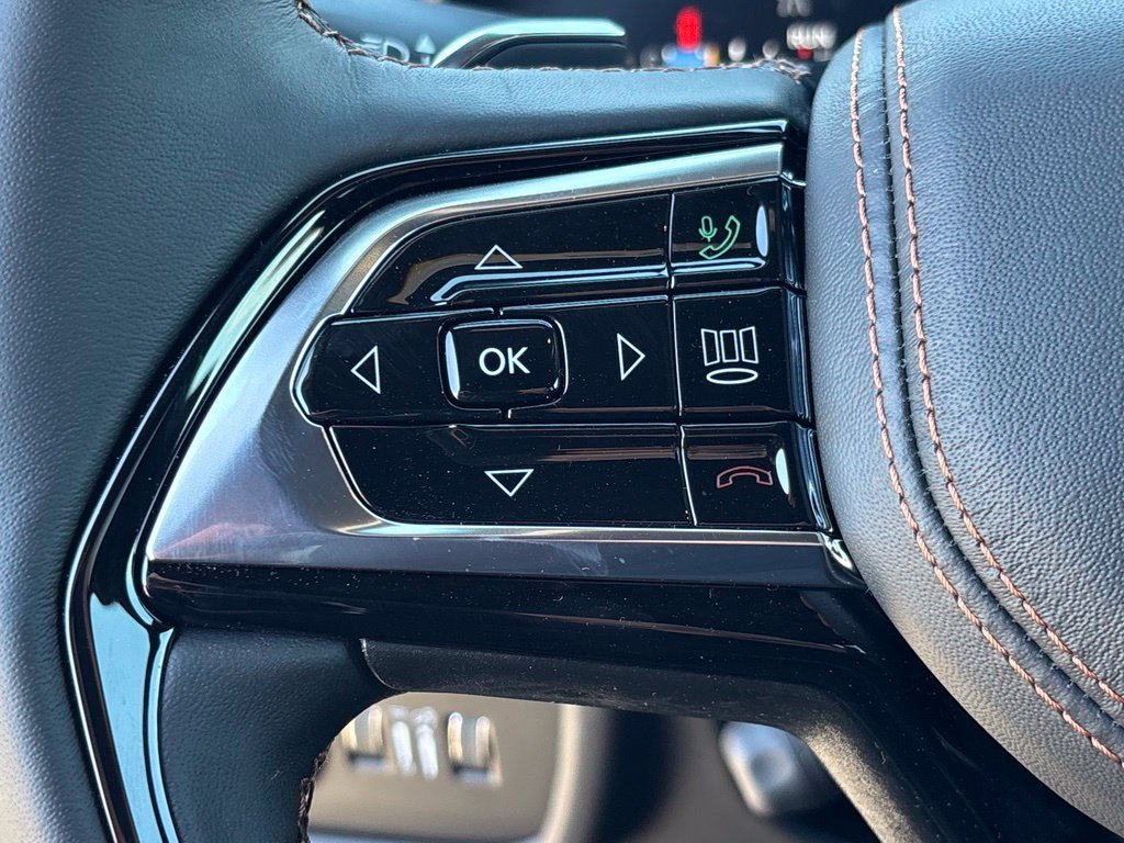 New 2027 Jeep Grand Cherokee Summit w/ Adv Protech Group IV AWD/4WD image 19