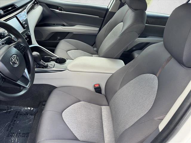 Used 2019 Toyota Camry LE FWD image 10