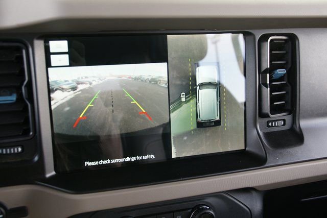 Used 2023 Ford Bronco Wildtrak image 24