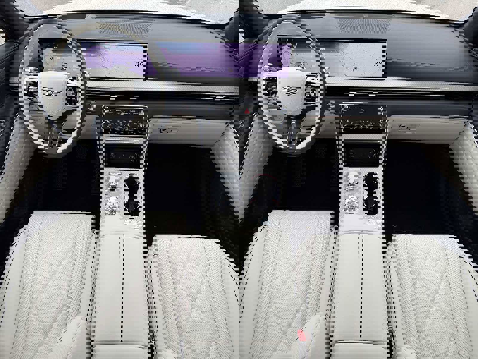 New 2025 Genesis GV80 3.5T Prestige image 12