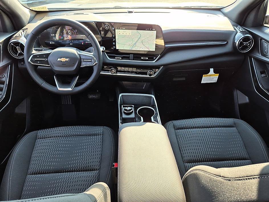 New 2027 Chevrolet Equinox LT FWD image 30