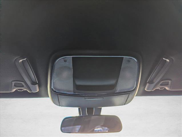 Used 2020 Dodge Charger SXT image 20