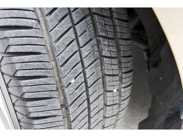 Used 2010 Toyota Camry image 26