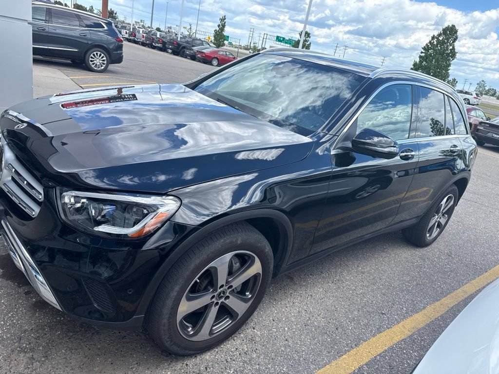 Used 2022 Mercedes-Benz GLC 300 4MATIC image 4
