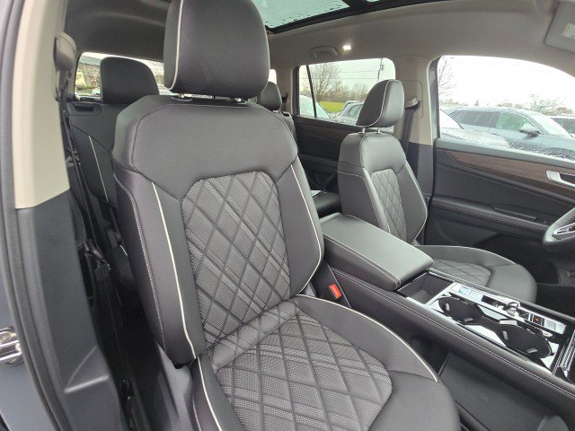 New 2026 Volkswagen Atlas SEL Premium R-Line image 13