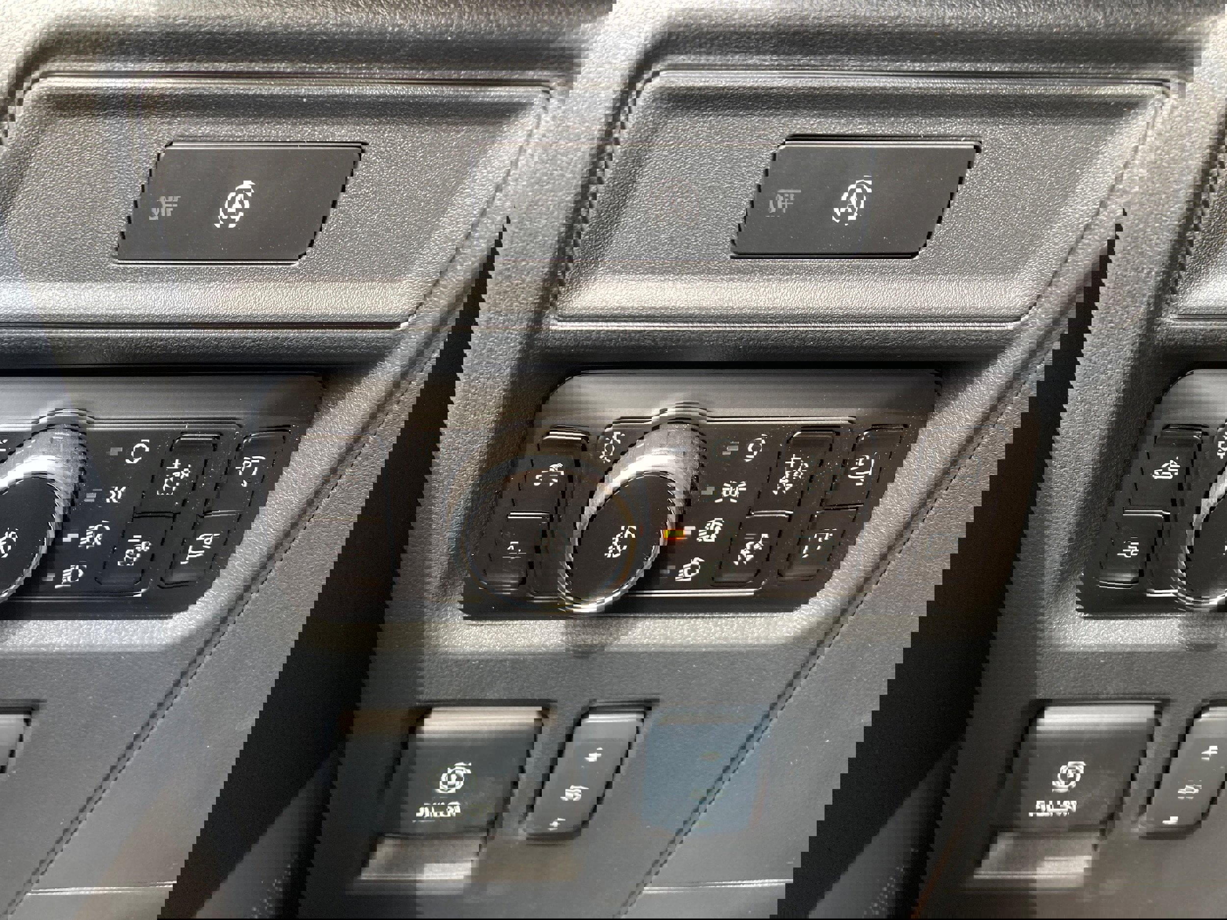 New 2025 Ford F150 Raptor image 25