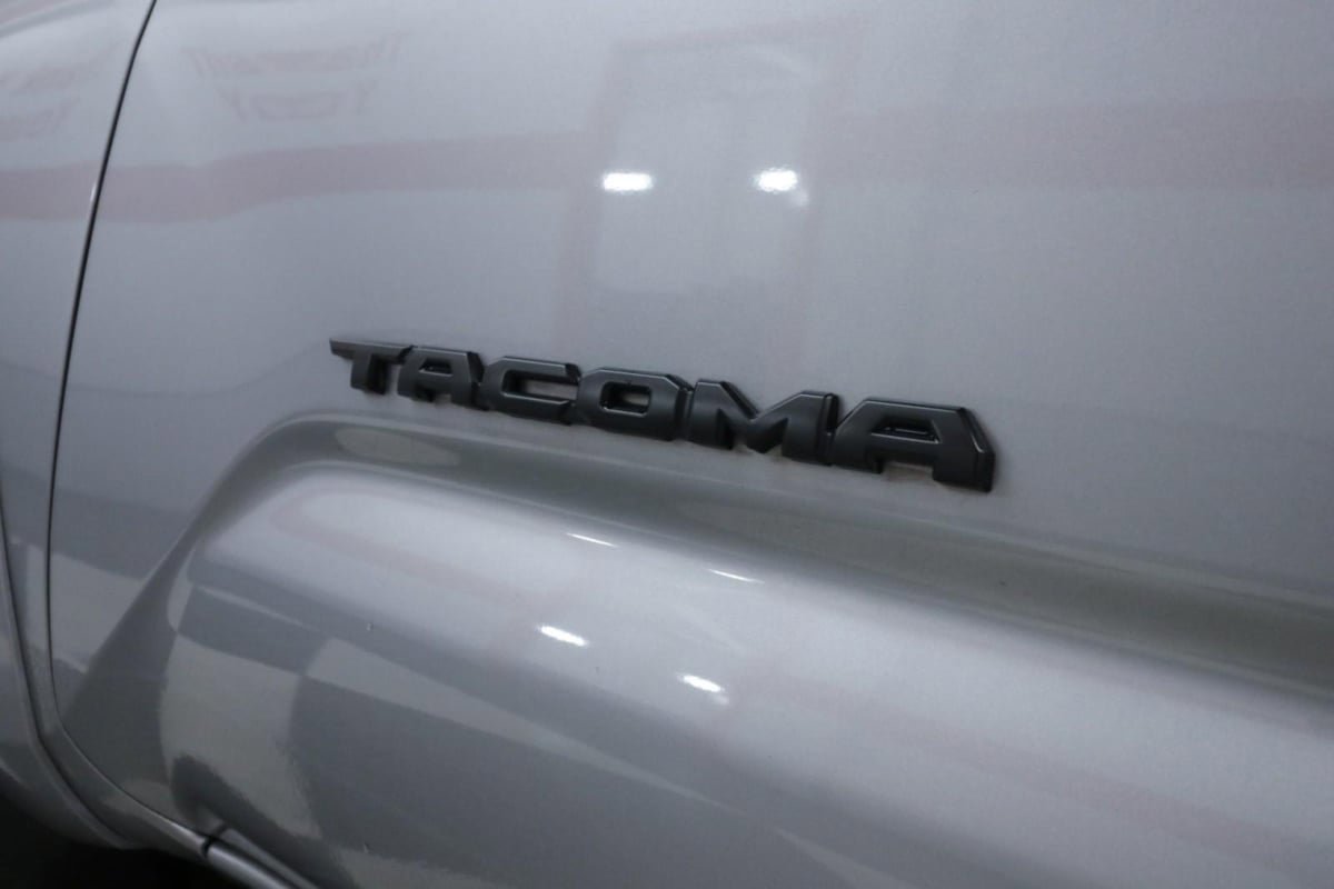 Used 2021 Toyota Tacoma SR5 image 36