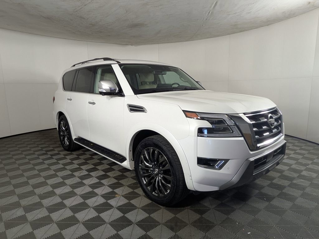 Used 2023 Nissan Armada Platinum w/ Captain's Chairs Package image 5