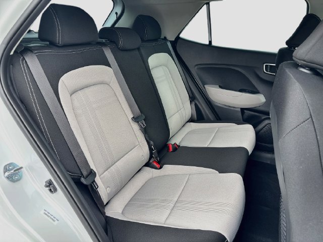 New 2026 Hyundai Venue SEL FWD image 26