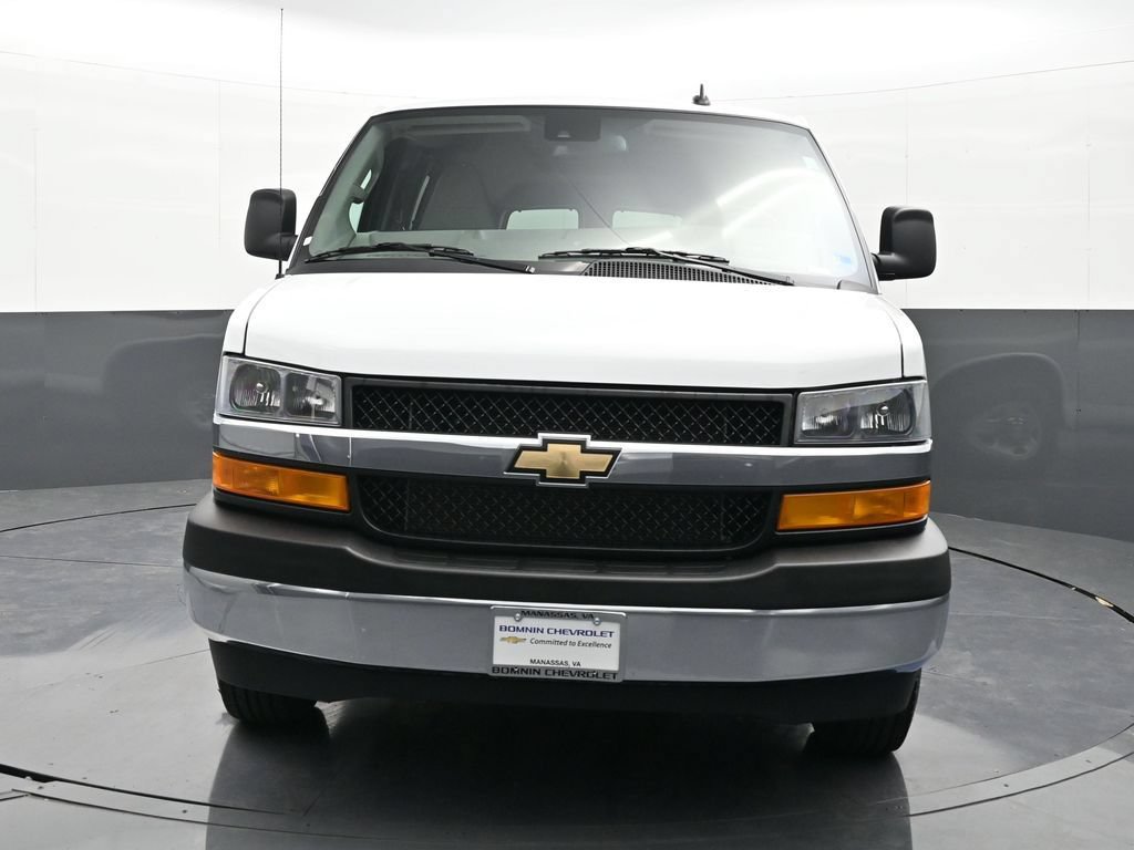 Certified 2024 Chevrolet Express 3500 LT w/ LT Preferred Equipment Group RWD image 8