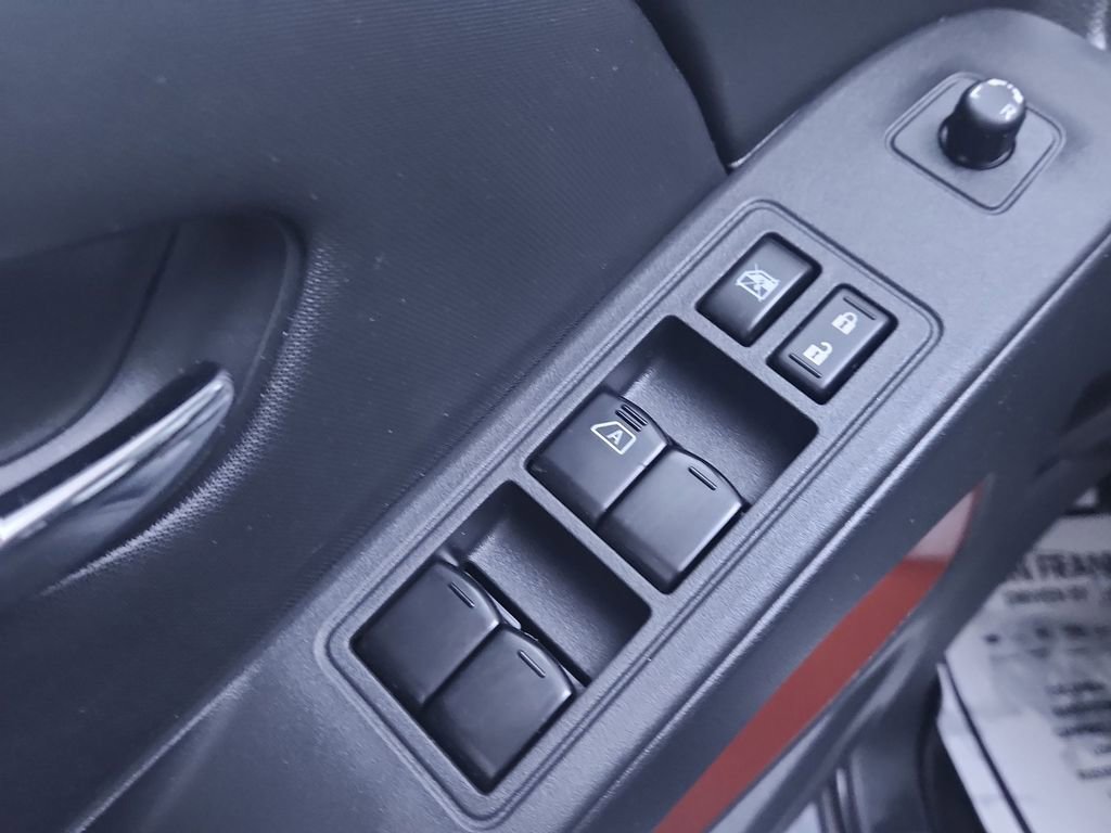 Used 2023 Nissan Frontier PRO-4X w/ Tow Package AWD/4WD image 13