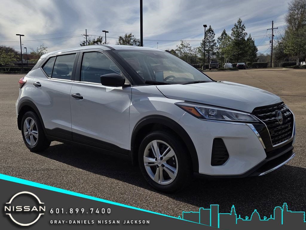 Certified 2025 Nissan Kicks Play S