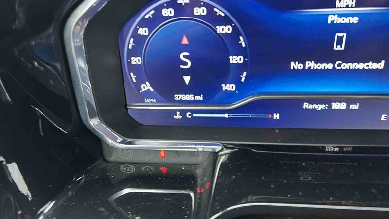 Used 2023 Chevrolet Silverado 1500 LT image 26