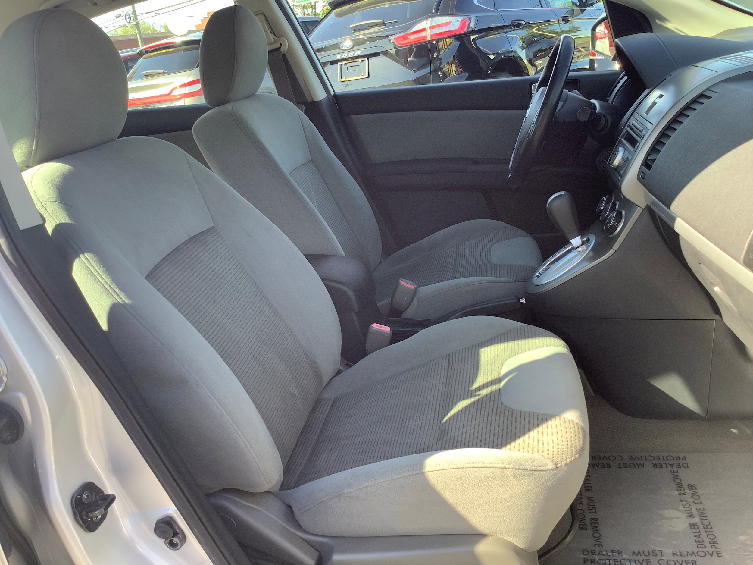 Used 2010 Nissan Sentra 2.0 S w/ Convenience Pkg FWD image 16