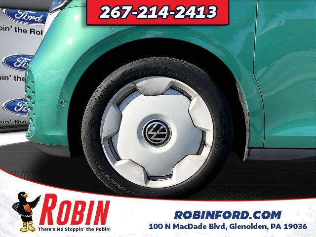 Used 2025 Volkswagen ID. Buzz 1st Edition w/ Cupholders Package AWD/4WD image 33