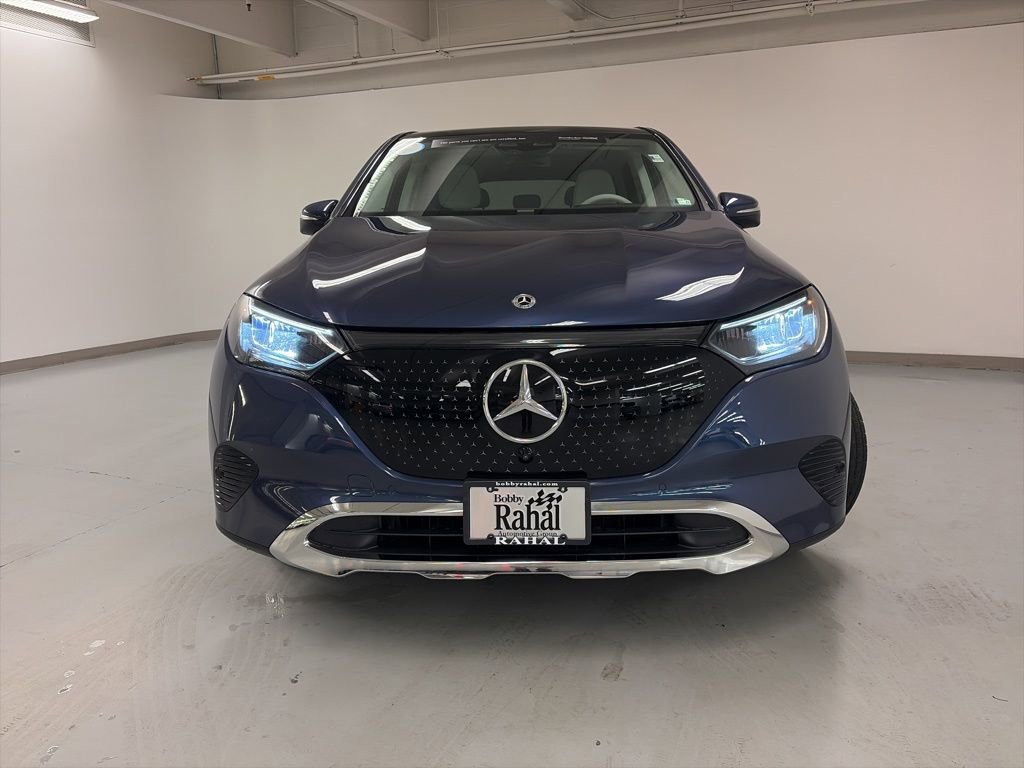 Certified 2023 Mercedes-Benz EQE 350+ 4MATIC SUV w/ Exclusive Trim Package image 3
